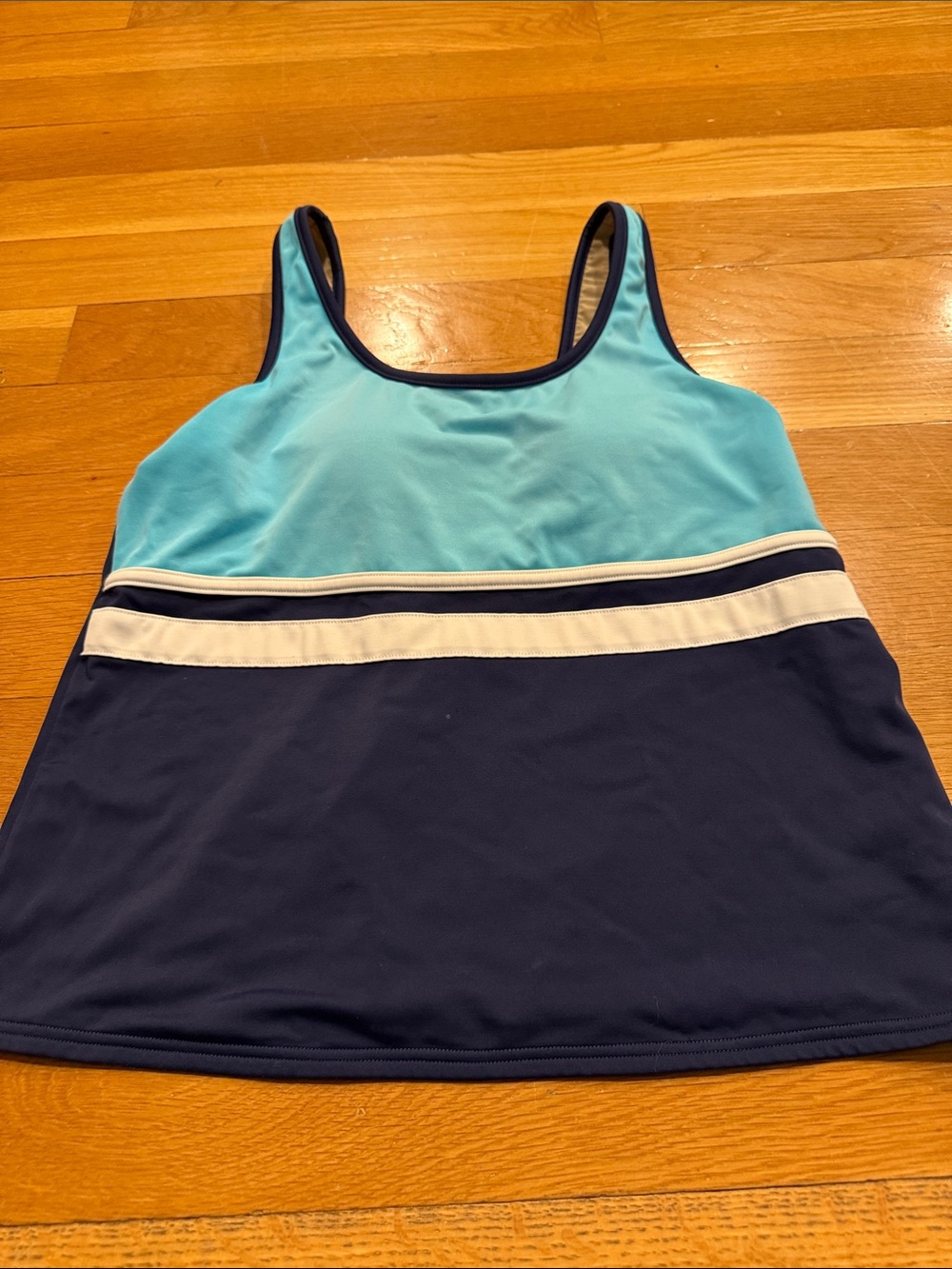 L.L.Bean striped multicolor sunblocking tankini top size 6.